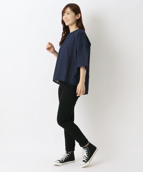 one'sterrace(ワンズテラス)の「コットンWガーゼ ドット柄5分袖ブラウス(シャツ/ブラウス・レディース・アイボリー系8/ブラック系8/ネイビー系5・02)」の15枚目の写真