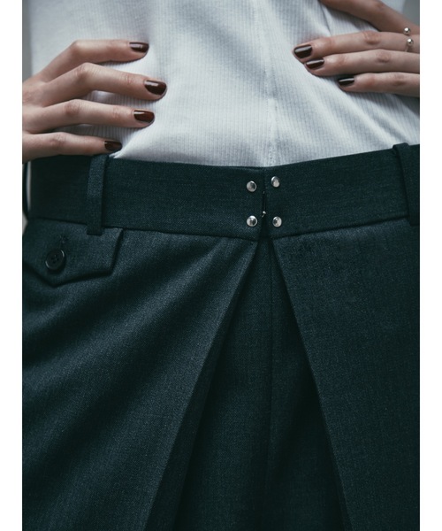WOOL GABARDINE FOLDED WIDE TROUSERS（スラックス）｜JOHN