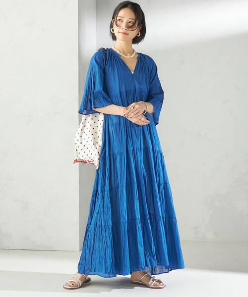 SHIPS（シップス）の「樹脂 フープ イヤリング M（イヤリング・レディース・オリーブ/ナチュラル・ONE SIZE）」の5枚目の写真