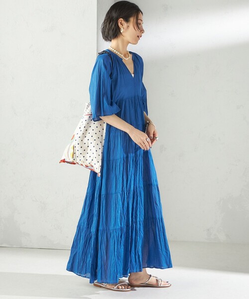 SHIPS（シップス）の「樹脂 フープ イヤリング M（イヤリング・レディース・オリーブ/ナチュラル・ONE SIZE）」の6枚目の写真