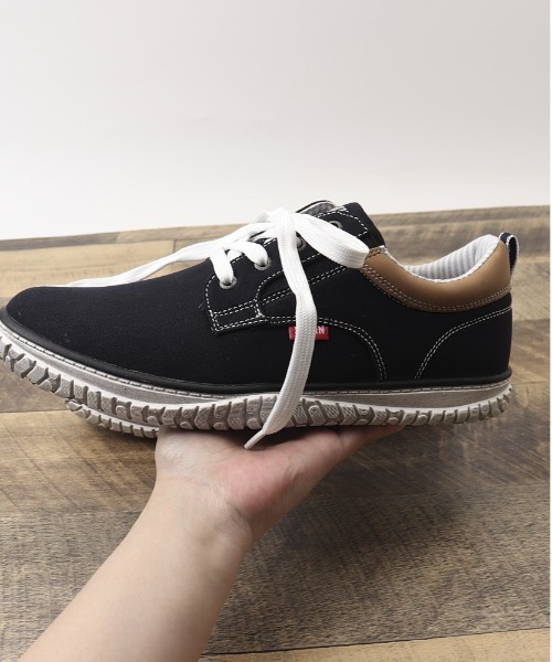 EDWIN(エドウィン)の「EDWIN 軽量・幅広スニーカー(スニーカー・メンズ・ベージュ/ネイビー・25cm/25.5cm/26cm/26.5cm/27cm/28cm)」の4枚目の写真