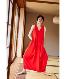 OMMO（オーエムエムオー）の「IRREGULAR  PATTERN V NECK OP（ドレス）」