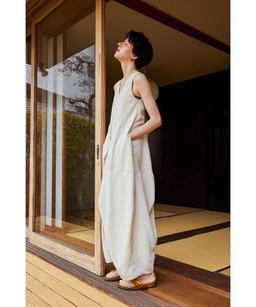 ワンピース IRREGULAR PATTERN V NECK OP OMMO OMMO ONLINE STORE / IRREGULAR PATTERN V NECK OP