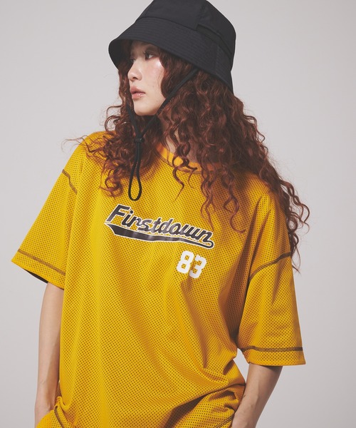 FIRST DOWN(ファーストダウン)の「リバーシブル ショートスリーブ Tシャツ(Tシャツ/カットソー・メンズ・ブルー/グレー/イエロー・M/XL/L)」の3枚目の写真