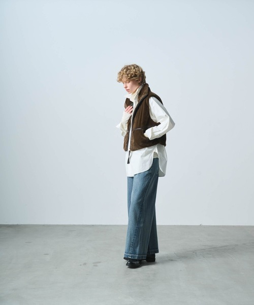 kha:ki(カーキ)の「「KHA:KI / カーキ」STAND COLLAR FUR VEST(ベスト・レディース・ブラウン/ベージュ・1/2)」の5枚目の写真