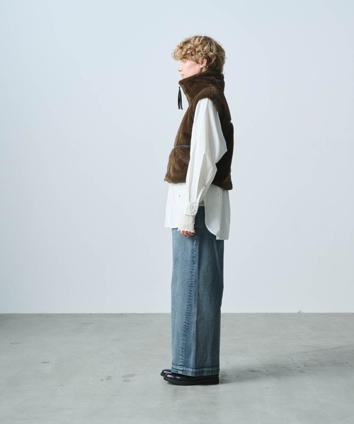kha:ki(カーキ)の「「KHA:KI / カーキ」STAND COLLAR FUR VEST(ベスト・レディース・ブラウン/ベージュ・1/2)」の20枚目の写真