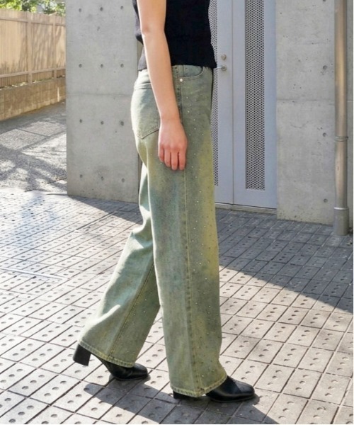 FUN(ファン)の「ラインストーンデニムパンツ(デニムパンツ・レディース・ブラック/ブルー系/ブルー・S/M/L/XL)」の6枚目の写真
