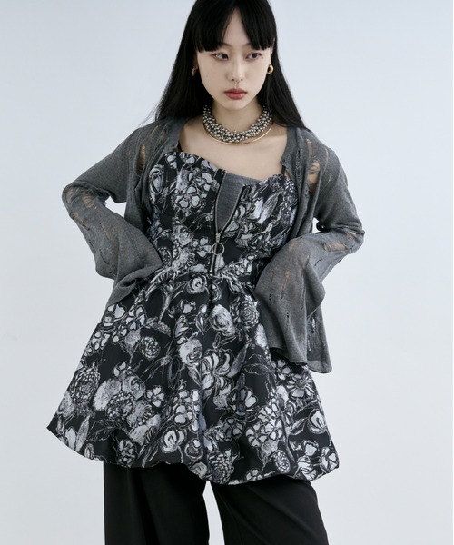 Ezick(エジック)の「Jacquard balloon キャミチュニック(チュニック・レディース・オフホワイト/ブラック×シルバー/ブラック×ゴールド・FREE)」の15枚目の写真