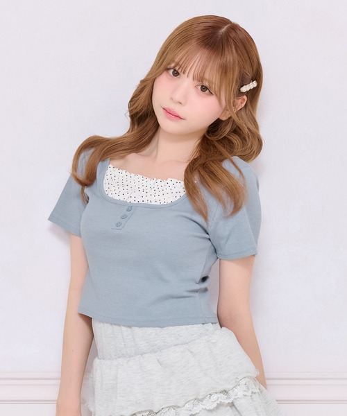 apres jour(アプレジュール)の「アソート柄レイヤード風トップス(Tシャツ/カットソー・レディース・ホワイト系その他/ブルー/ブラック・X-LARGE/フリー)」の3枚目の写真
