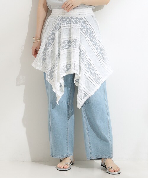 Cutie Blonde（キューティーブロンド）の「【2WAY】スカートにもなる イレヘム レースビスチェ（タンクトップ・レディース・ホワイト/ブラック・02）」の11枚目の写真