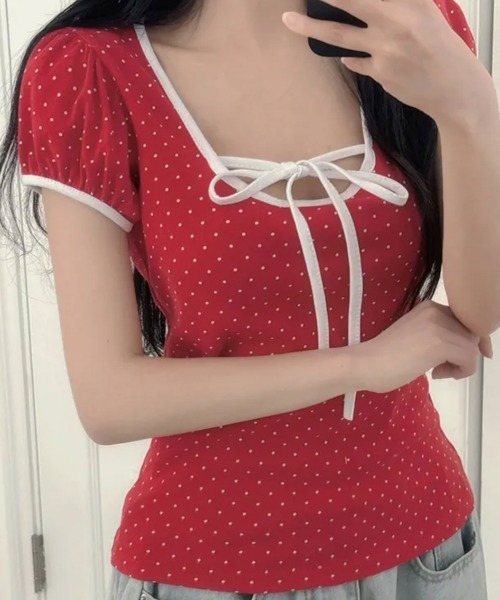 NANAHACHI(ナナハチ)の「水玉柄パフスリーブ半袖Tシャツ(Tシャツ/カットソー・レディース・レッド/ブラウン/ブラック/クリーム・FREE)」の12枚目の写真