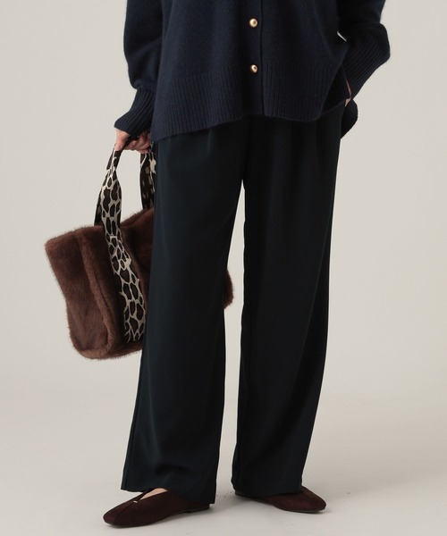 Elura（エルーラ）の「サマ見えリラクシーセミワイドパンツ/580458（その他パンツ・レディース・ダークブラウン/キャメル/オフホワイト/ブラック/チャコールグレー/ネイビー・MEDIUM/LARGE/FREE(S)）」の5枚目の写真