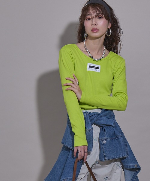 bohmal（ボマール）の「背あきカップ付きカラーロンT（Tシャツ/カットソー・レディース・ブルー/ライム/ピンク・MEDIUM/LARGE）」の2枚目の写真