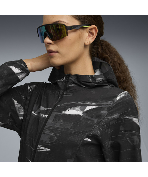 PUMA（プーマ）の「PUMA プーマ ウィメンズ ランニング ヴェロシティ AOP フーデッド ウーブンジャケット（ブルゾン・レディース・ブラック/ミント・LARGE/MEDIUM/SMALL/X-LARGE）」の10枚目の写真