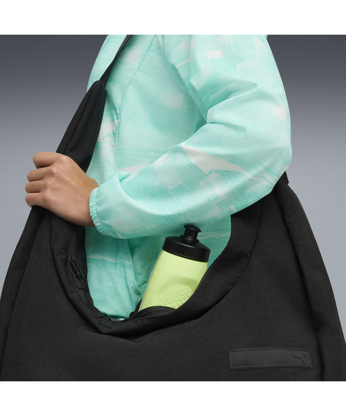 PUMA（プーマ）の「PUMA プーマ ウィメンズ ランニング ヴェロシティ AOP フーデッド ウーブンジャケット（ブルゾン・レディース・ブラック/ミント・LARGE/MEDIUM/SMALL/X-LARGE）」の19枚目の写真