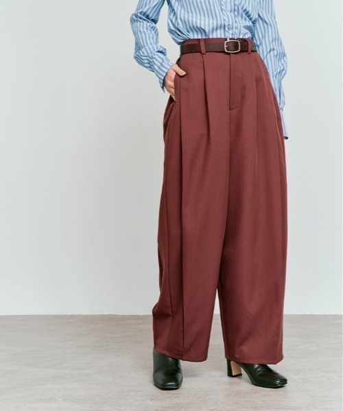 W:Huku(フーク)の「【新色】【W:Huku / ストレッチソフトツイル】コクーン バレルレッグ スラックス / Stretch Soft Twill Cocoon Slacks(スラックス・レディース・グレー/レッド系/ブラック/ブラウン/ベージュ・FREE)」の5枚目の写真