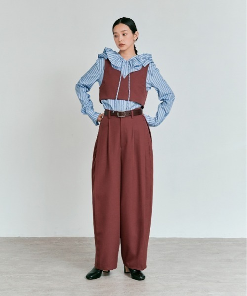 W:Huku(フーク)の「【新色】【W:Huku / ストレッチソフトツイル】コクーン バレルレッグ スラックス / Stretch Soft Twill Cocoon Slacks(スラックス・レディース・グレー/レッド系/ブラック/ブラウン/ベージュ・FREE)」の22枚目の写真