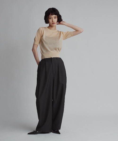 W:Huku(フーク)の「【新色】【W:Huku / ストレッチソフトツイル】コクーン バレルレッグ スラックス / Stretch Soft Twill Cocoon Slacks(スラックス・レディース・グレー/レッド系/ブラック/ブラウン/ベージュ・FREE)」の11枚目の写真
