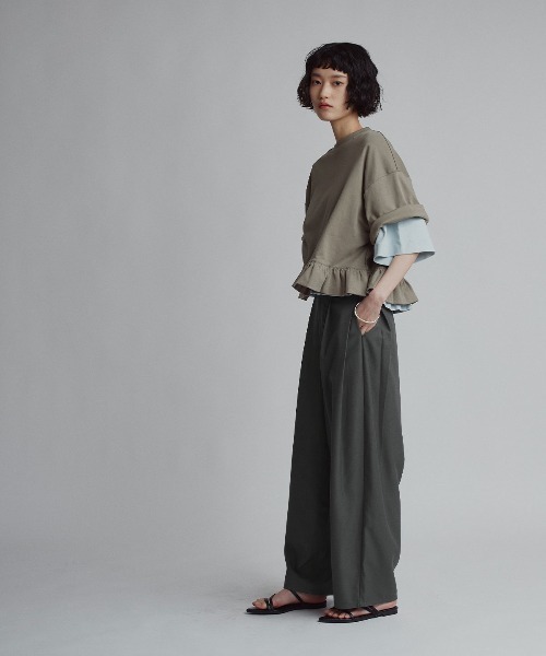 W:Huku(フーク)の「【新色】【W:Huku / ストレッチソフトツイル】コクーン バレルレッグ スラックス / Stretch Soft Twill Cocoon Slacks(スラックス・レディース・グレー/レッド系/ブラック/ブラウン/ベージュ・FREE)」の21枚目の写真