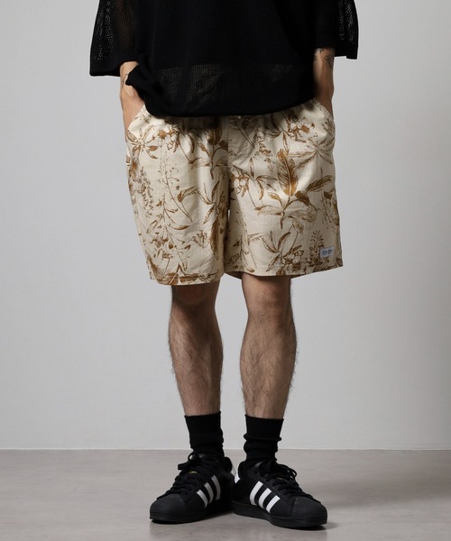 BANKS(バンクス)の「BANKS JOURNAL ALL OVER FLOWER SHORT PANTS オールオーバーフラワーショートパンツ(その他パンツ・メンズ・ブラウン/ブラック・S/M/L)」の6枚目の写真