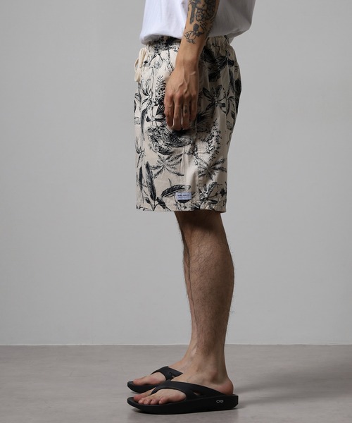 BANKS(バンクス)の「BANKS JOURNAL ALL OVER FLOWER SHORT PANTS オールオーバーフラワーショートパンツ(その他パンツ・メンズ・ブラウン/ブラック・S/M/L)」の11枚目の写真
