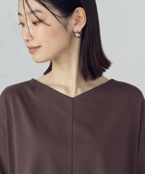 COMME CA ISM(コムサイズム)の「シアーコンビ カットソー(Tシャツ/カットソー・レディース・ブラウン/ブラック・MEDIUM/LARGE)」の14枚目の写真