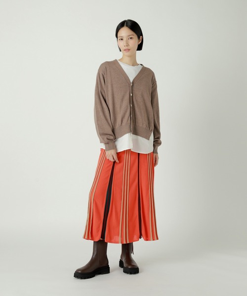 ZUCCa(ズッカ)の「シャツドッキングニット / ニットカーディガン / S(カーディガン/ボレロ・レディース・ベージュ/グレー/ネイビー・M size)」の4枚目の写真