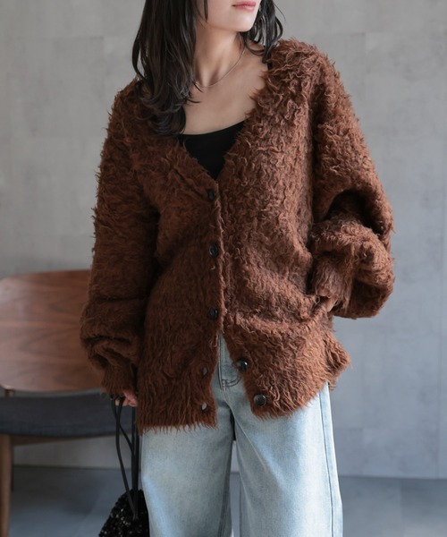 ap retro(アプレトロ)の「プードルシャギーニットカーディガン(カーディガン/ボレロ・レディース・グレイッシュベージュ/ピンク/ブラウン/チャコール・FREE)」の19枚目の写真