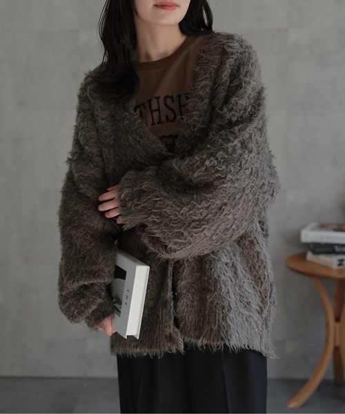 ap retro(アプレトロ)の「プードルシャギーニットカーディガン(カーディガン/ボレロ・レディース・グレイッシュベージュ/ピンク/ブラウン/チャコール・FREE)」の9枚目の写真