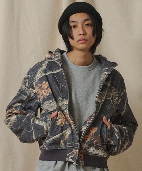 Universal Style Wear(ユニバーサルスタイルウェア)の「Universal Style Wear CAMO ZIP フーディー(パーカー・メンズ・グレー系カモフラージュ/デザートカモ/リアルツリーカモ・MEDIUM/LARGE/X-LARGE)」の2枚目の写真