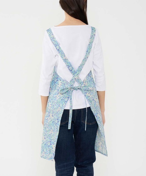 NAIGAI(ナイガイ)の「LICIE MADE WITH LIBERTY FABRIC Joanna Louise 綿100% 40ブロード 撥水加工 後結び ロングエプロン 70554001(エプロン・レディース・ピンク/ブルー/パープル・FREE)」の10枚目の写真