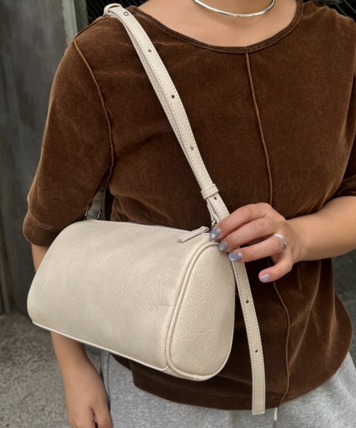 CIAOPANIC TYPY（チャオパニックティピー）の「筒形ショルダーBAG（ショルダーバッグ・レディース・ライトパープル/ブラック/アイボリー・ONE SIZE）」の4枚目の写真