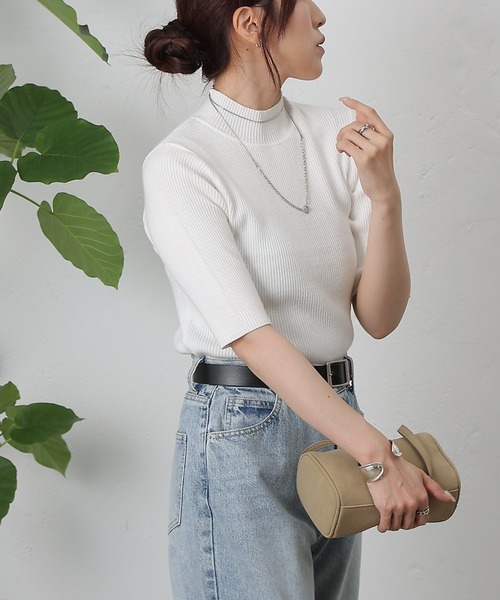 COLONY 2139（コロニートゥーワンスリーナイン）の「PBT5分袖ハイネックプルオーバー（ニット/セーター・レディース・ベージュ/ブラウン/ピンク/バーガンディー/オフホワイト/ブルー/ブラック/グレー系その他・FREE）」の10枚目の写真