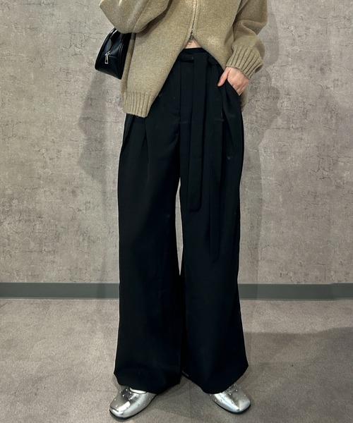 Maison Calme（メゾンカルム）の「ウエストリボンデザイン ルーズワイドスラックス　オールシーズン　定番　きれいめ（スラックス・レディース・ブラック/グレー・F）」の17枚目の写真