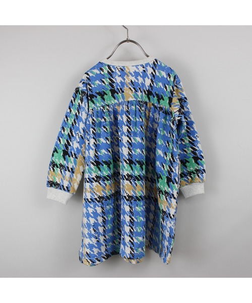 maarook（マルーク）の「千鳥ＰＴふわかる裏毛ワンピース（ワンピース・キッズ・ブルー・130cm/120cm/110cm/100cm/90cm/80ｃｍ）」の8枚目の写真