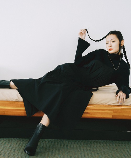 cava cava（サヴァサヴァ）の「防滑│Vカットサイドゴアブーツ　3720563（ブーツ・レディース・ブラック/ダークブラウン・22.5cm/23cm/23.5cm/24cm/24.5cm）」の18枚目の写真