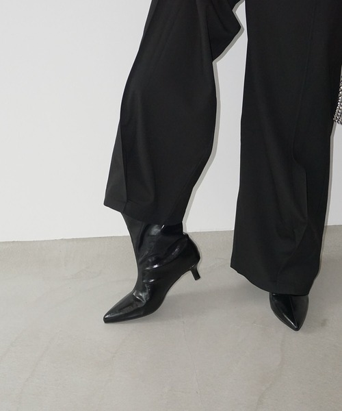 エレガントポインテッドトゥ ショートブーツ chs25a018