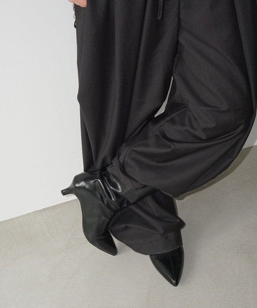 エレガントポインテッドトゥ ショートブーツ chs25a018