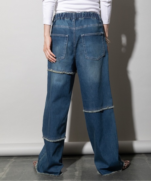 lodie(ロディ)の「ランダムキリカエ ワイドデニムパンツ(デニムパンツ・レディース・インディゴブルー/ブルー/ケミカルウォッシュ・FREE)」の18枚目の写真