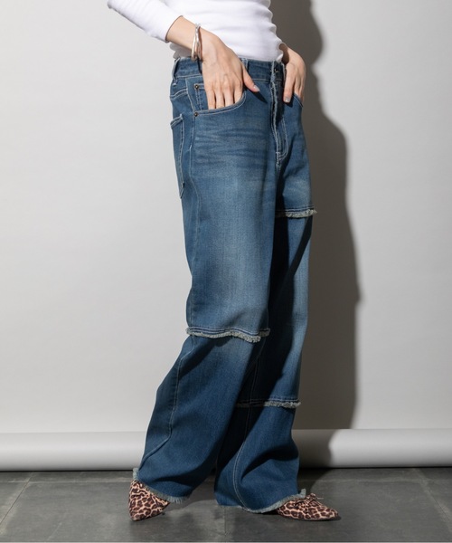 lodie(ロディ)の「ランダムキリカエ ワイドデニムパンツ(デニムパンツ・レディース・インディゴブルー/ブルー/ケミカルウォッシュ・FREE)」の16枚目の写真