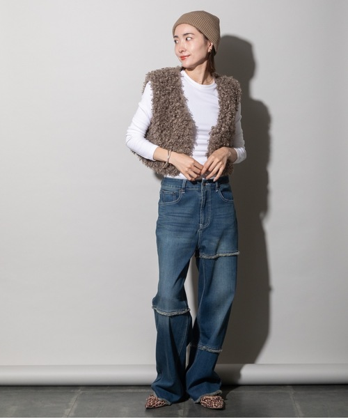 lodie(ロディ)の「ランダムキリカエ ワイドデニムパンツ(デニムパンツ・レディース・インディゴブルー/ブルー/ケミカルウォッシュ・FREE)」の19枚目の写真