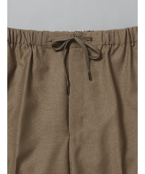 GOOVI（グービ）の「GOOVI イージーパンツ ウールギャバジン 無地（スラックス・メンズ・ベージュ系/ブラック系・1/2/3）」の5枚目の写真