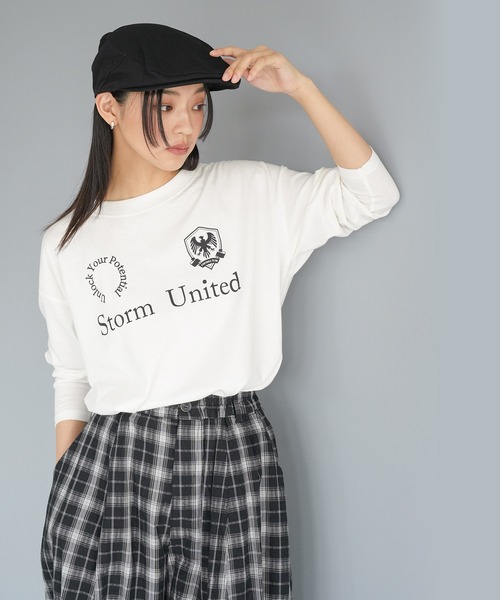 mili an deni(ミリアンデニ)の「スポーティロゴロンT(Tシャツ/カットソー・レディース・ブラック/チャコールグレー/オフホワイト・M/L)」の6枚目の写真