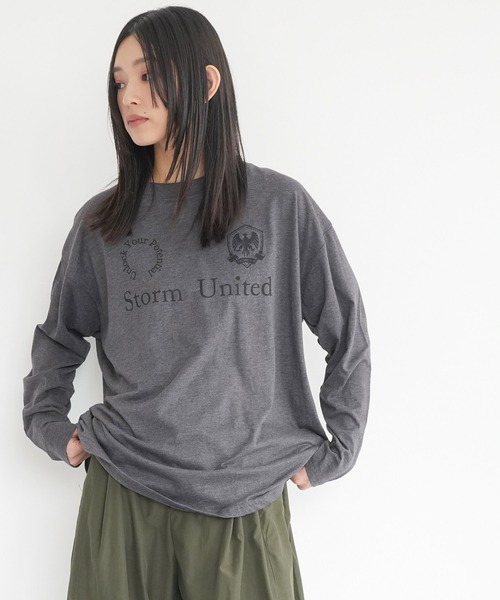 mili an deni(ミリアンデニ)の「スポーティロゴロンT(Tシャツ/カットソー・レディース・ブラック/チャコールグレー/オフホワイト・M/L)」の14枚目の写真