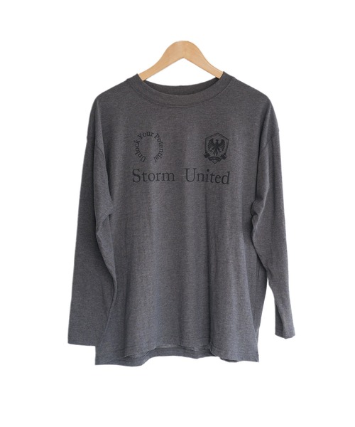 mili an deni(ミリアンデニ)の「スポーティロゴロンT(Tシャツ/カットソー・レディース・ブラック/チャコールグレー/オフホワイト・M/L)」の22枚目の写真