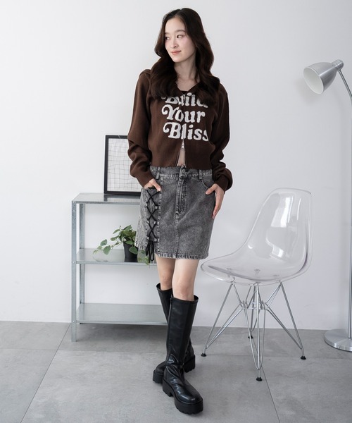 WEGO（ウィゴー）の「WEGO/レースアップハートポケットデニムスカパン（デニムスカート・レディース・ブラック系3/コバルトブルー・FREE）」の4枚目の写真