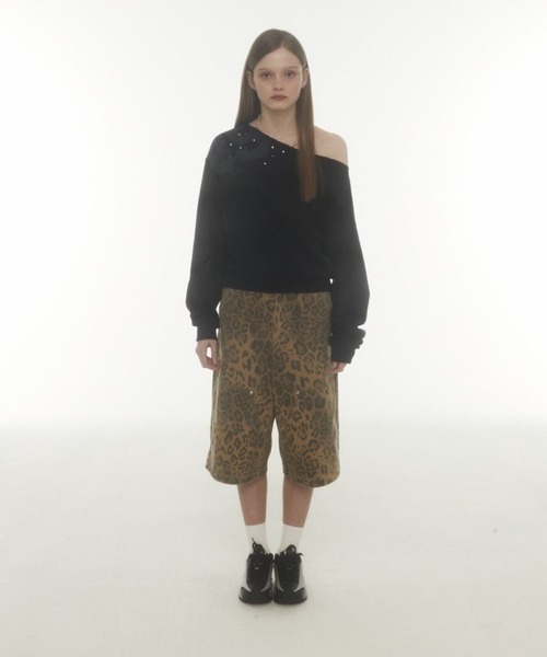 Midnight Move(ミッドナイトムーブ)の「Midnight Move/CROP 89プルオーバー(Tシャツ/カットソー・レディース・ブラック/グレー・FREE)」の4枚目の写真