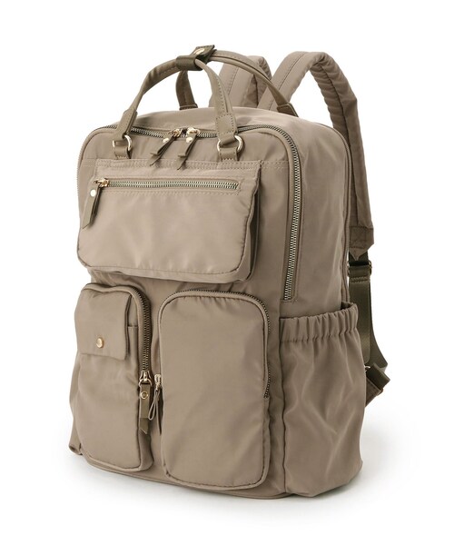 SHOO・LA・RUE(シューラルー)の「【撥水】立体ポケットリュック(バックパック/リュック・レディース・ダークグレー/ダークブラウン/ブラック・00)」の11枚目の写真