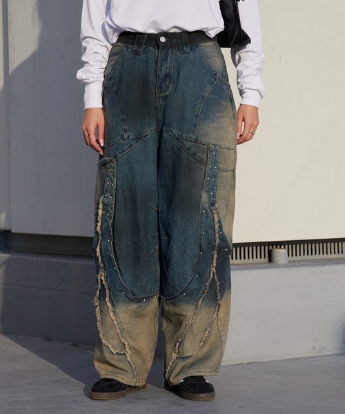 Chick(チック)の「Panel design Studded Baggy Pants / 切り替えデザイン スタッズ付きバギーパンツ(デニムパンツ・レディース・ブラック/ブルー・FREE)」の19枚目の写真