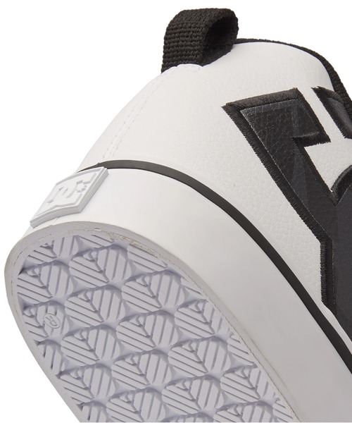 DC SHOES(ディーシーシューズ)の「COURT VULC SE SN/DCロゴローカットスニーカー(スニーカー・メンズ・ホワイト×グレー・25.5cm/26cm)」の4枚目の写真